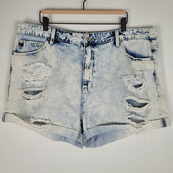 KanCan Monty Ultra High Rise Shorts Distressed Light Blue Size 2XL - Picture 2 of 11